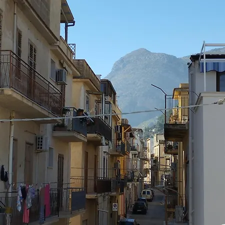 White Asses Pensión Castellammare del Golfo